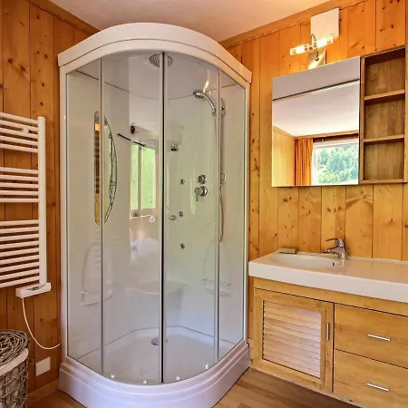 Apartment Grand Au Pied Des Pistes Avec Balcon, Pour 6 Personnes - Fr-1-455-40 *